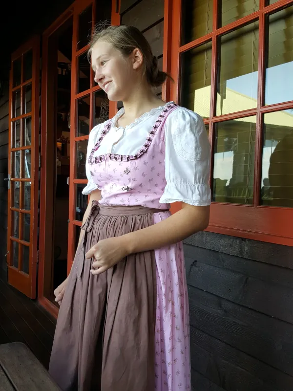 If you like baverian food, that's the place to be. The pork knuckles are huge, and you can wash it down with German bier, and some “Snaps”' When we were there they had a German backpacker couple. The waitress is in a traditional dirndl dress, and her boyfriend plays the accordion.