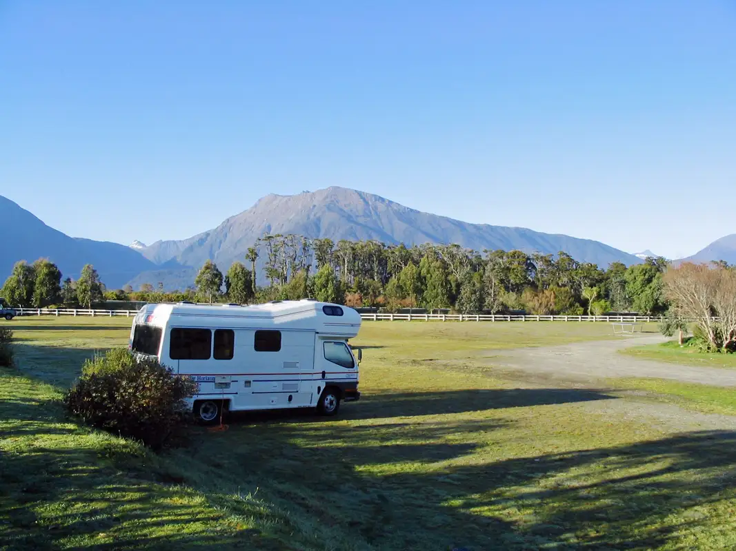 We went during the right season, and we had almost the entire caravan park to ourselves. The problem on the West Coast was sandflies, not tourists. When we visited the beach, we were attacked by a swarm of sandflies. We dashed back to our RV and got inside, and twenty flies escorted us.New Zealand