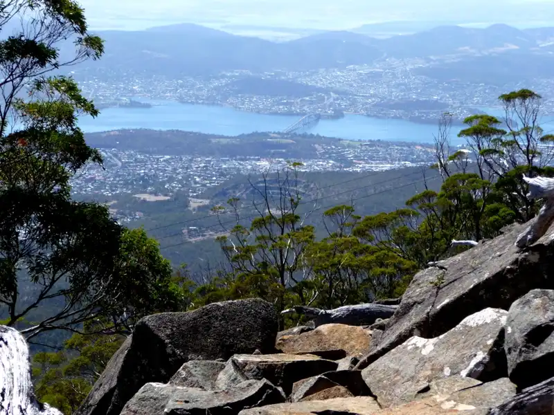 Look of Hobart from Organ Pipes trail