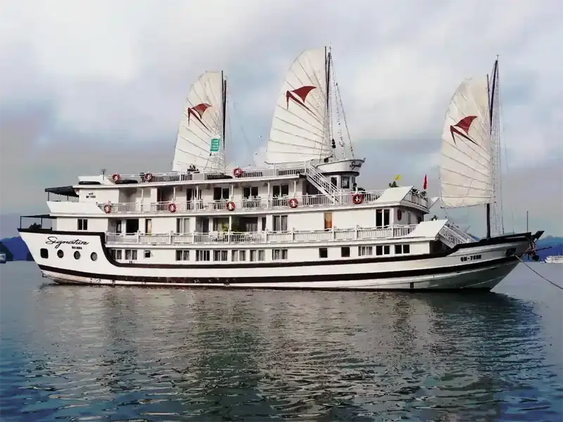 Signature Cruise ship Halong Bay Vietnam