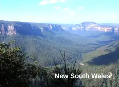 View from Evans Lookout into the Grose Valley, Blue Mountains, NSW , Australia