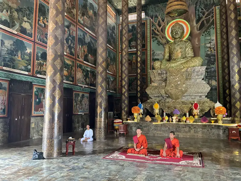 meditation session in the main temple Vipassana Dhura Buddhist Centre in Phnom Penh