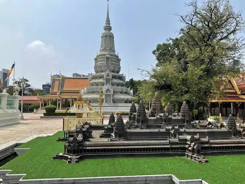 The royal stupa, which honours members of the Cambodian royal family.